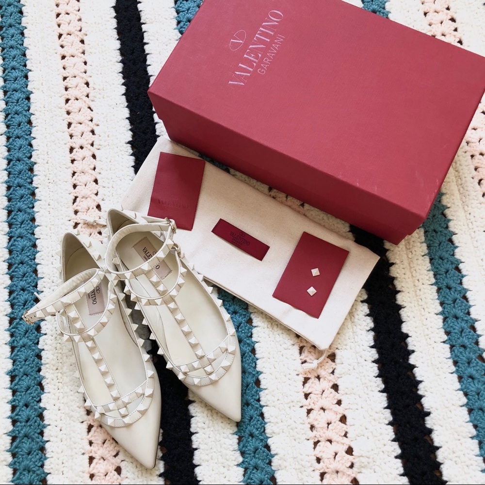 Valentino Rockstud White Matte Leather Caged Flats - Picture 4 of 8